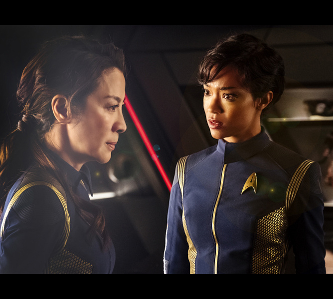 Michelle Yeoh and Sonequa Martin_Green "Star Trek Discovery"